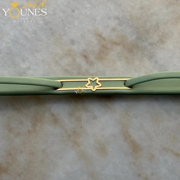 دستبند طلا ستاره تک زنانه چرم